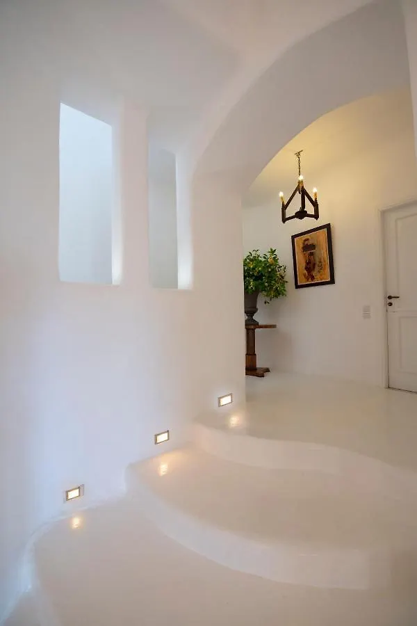 Mykonos Teatro Suites And Villa Plintri Aparthotel