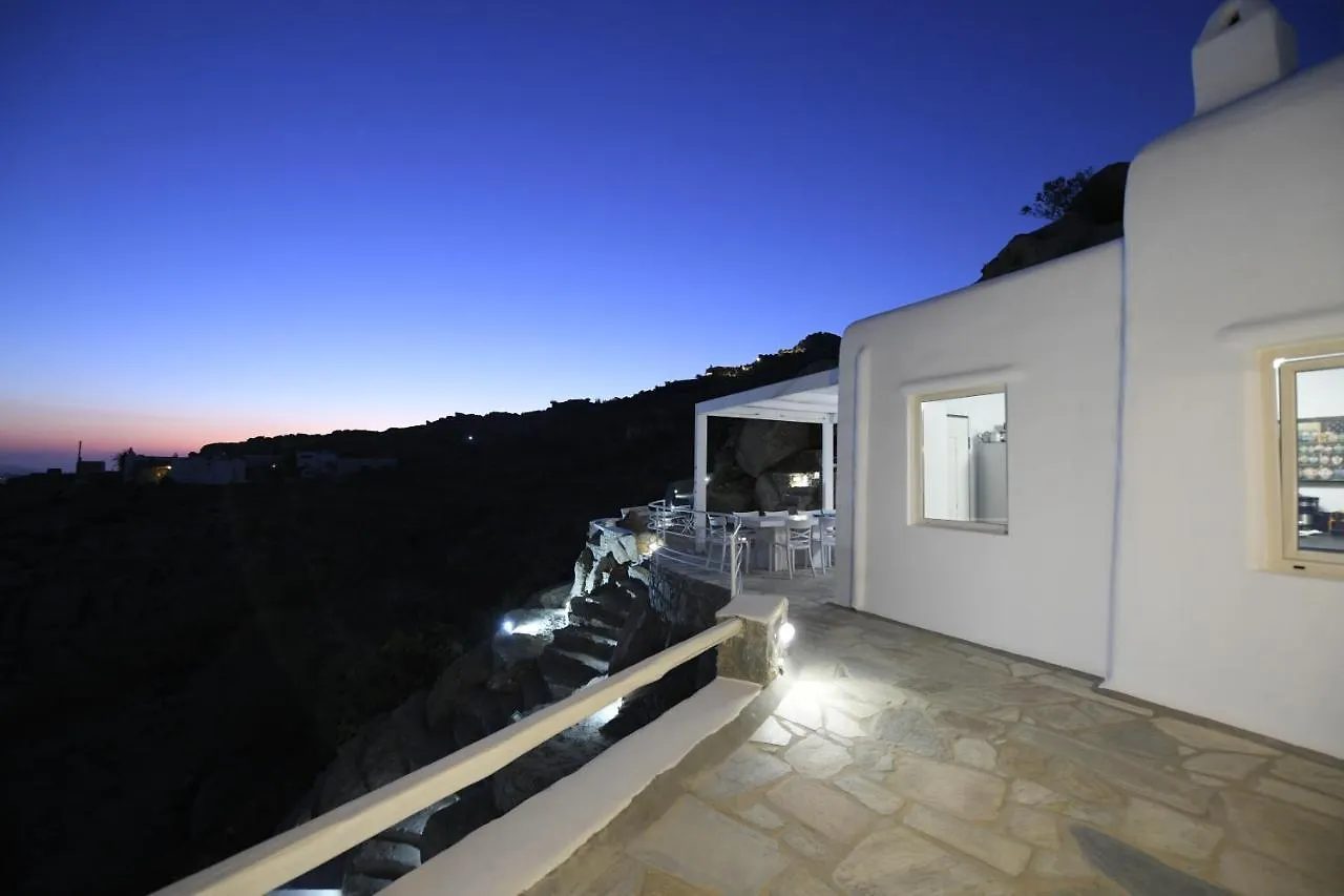 Mykonos Teatro Suites And Villa Plintri 0*,